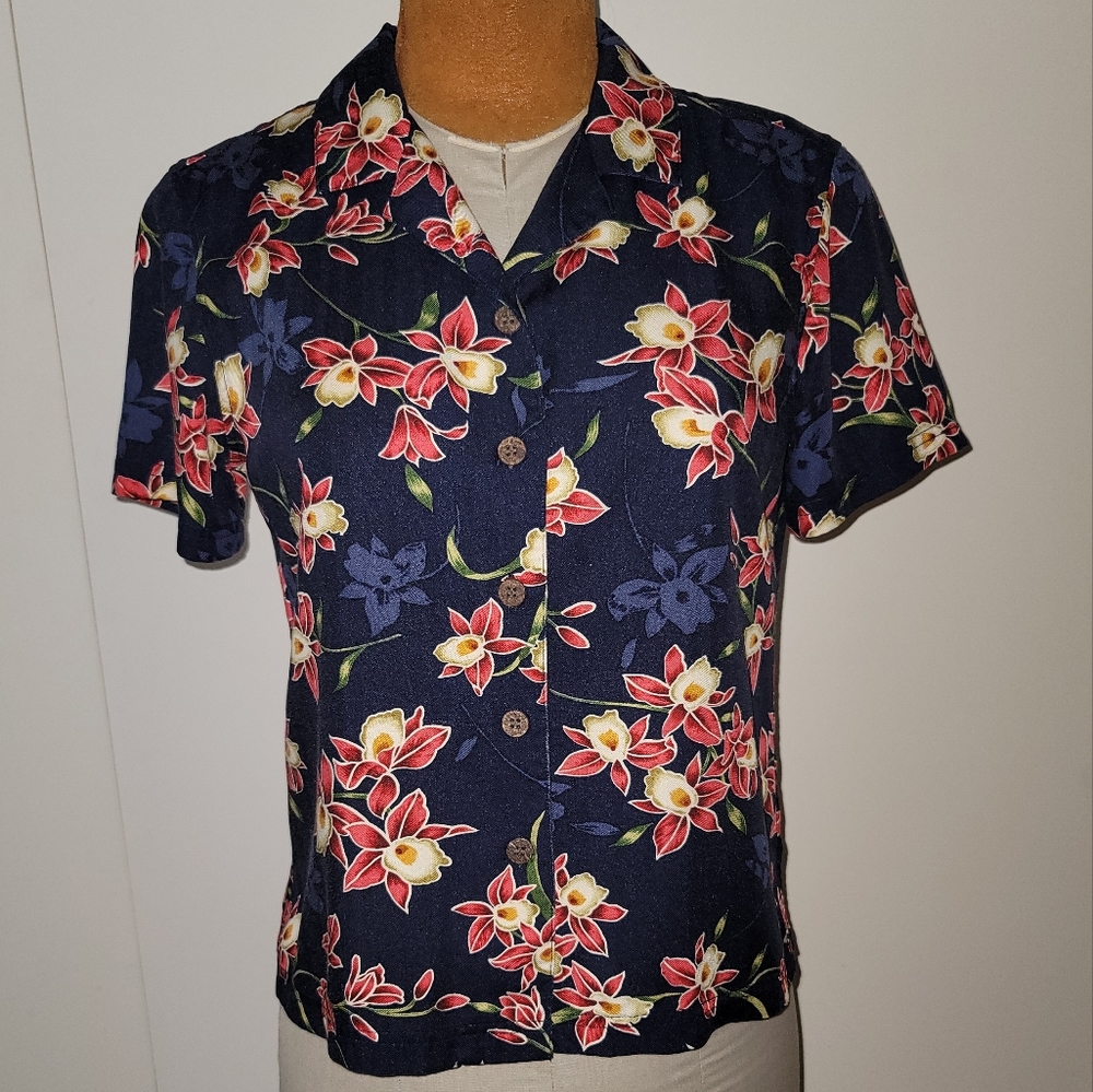 Island Traders shirt 🏝